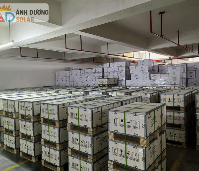 pin-luu-tru-sunbox-51-2v-280ah-4